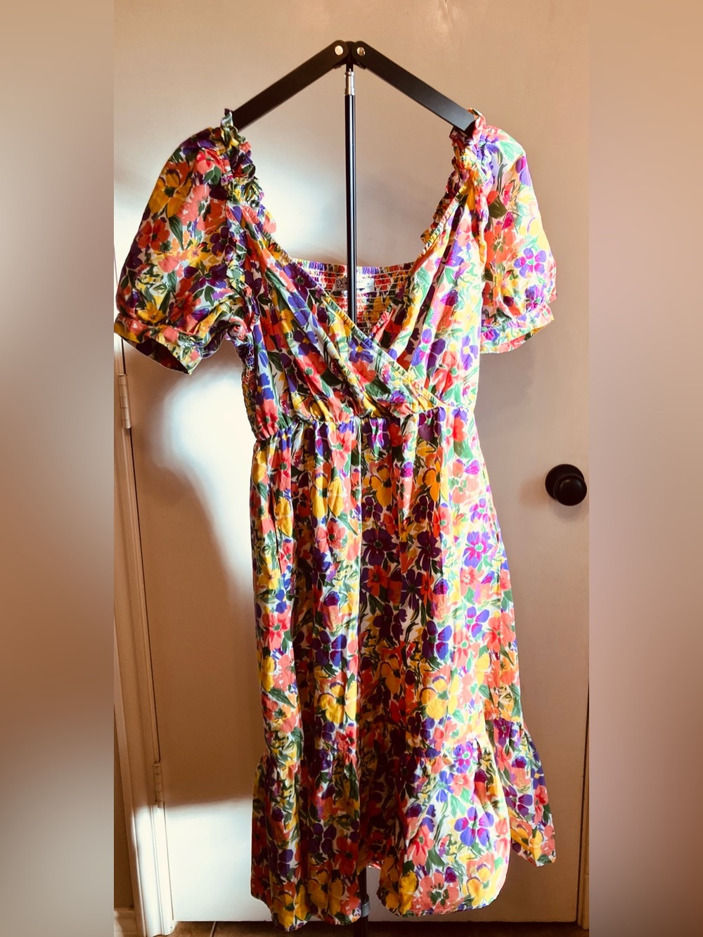 New York & Company Floral Smocked Puff Sleeve Midi Dress - Size Medium
